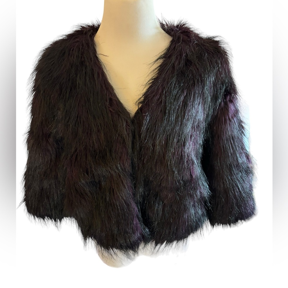 Jones New York Women’s Black with Purple Hues Faux Fur Jacket‎ Size Small